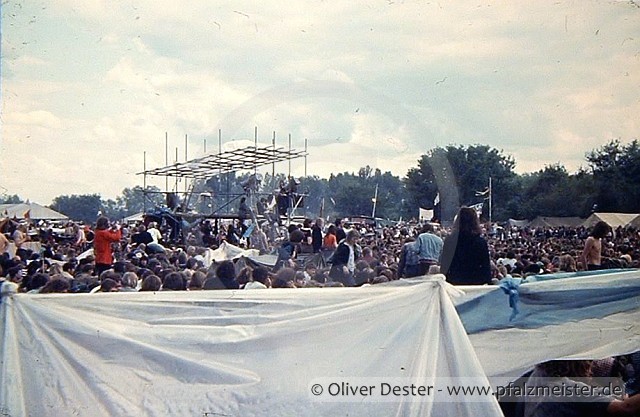 british_rock_meeting_germersheim_1972_16.jpg